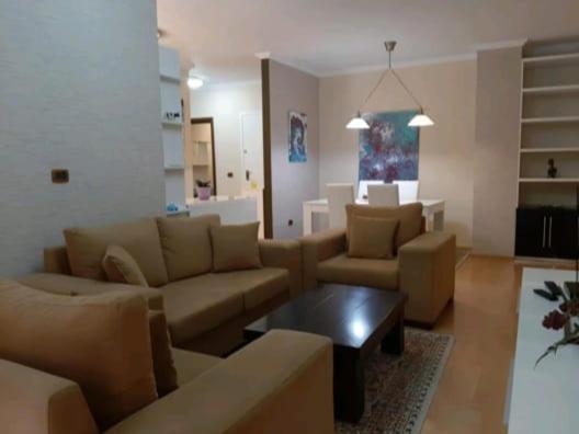 Erina Luxury Apartment Tirana Exterior foto